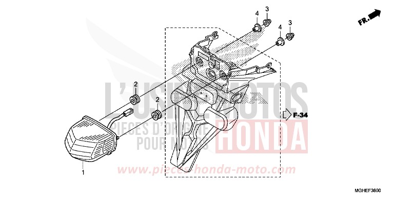 FEU ARRIERE de VFR1200X "Crosstourer" DCT MAT PEARL GLARE WHITE (NHB54) 2014